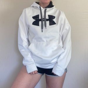 ❌SOLD❌ White Underarmour Hoodie